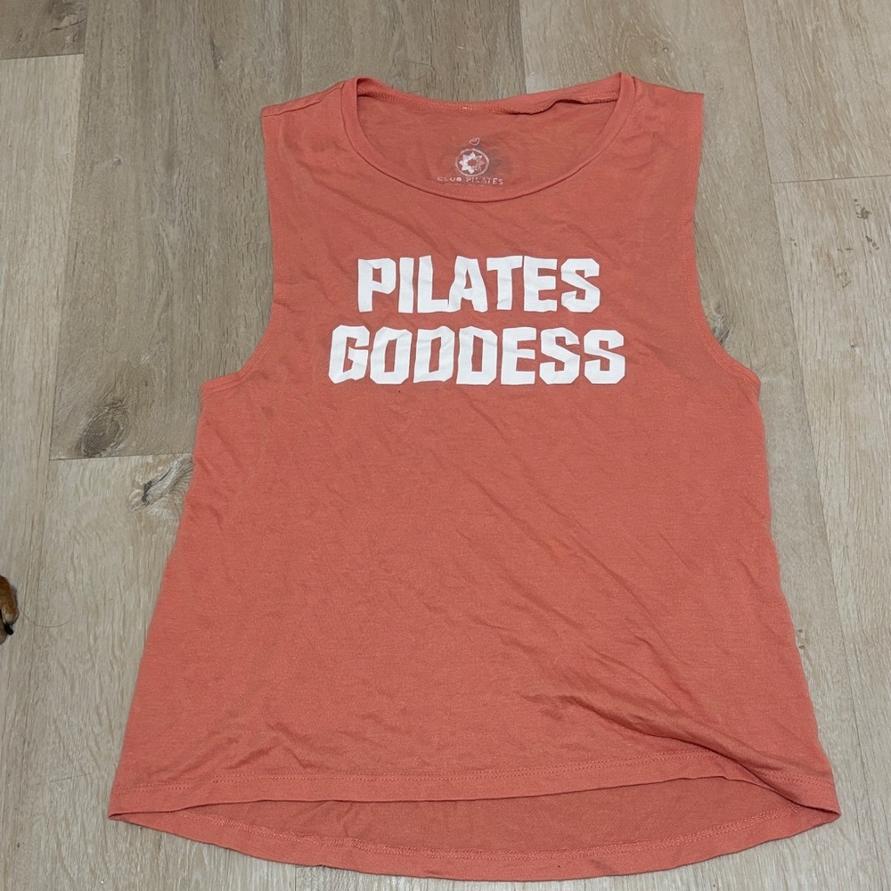Pilates Goddess Sleeveless Tee - Rust